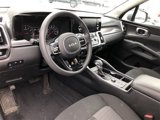 Used 2023 Kia Sorento LX image 2