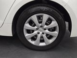 Used 2022 Toyota Corolla LE image 5