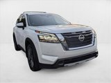 Certified 2025 Nissan Pathfinder SL w/ SL Premium Package image 3