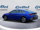 New 2025 Hyundai Elantra Limited image 4