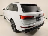 New 2025 Audi Q7 3.0T Prestige image 3
