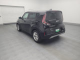 Used 2023 Kia Soul LX w/ LX Technology Package image 5