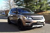 Used 2017 Land Rover Range Rover Sport HSE image 3
