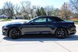 Used 2021 Ford Mustang Premium image 3