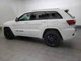Used 2019 Jeep Grand Cherokee Altitude image 3