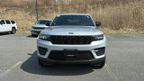 New 2025 Jeep Grand Cherokee Altitude image 3