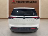 Used 2025 Nissan Pathfinder SV image 4