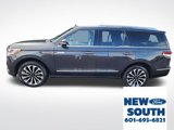 Used 2023 Lincoln Navigator Reserve image 2