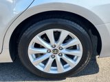 Used 2020 Toyota Camry LE image 5