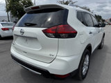 Used 2017 Nissan Rogue SV image 5