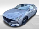 Used 2022 Hyundai Elantra SEL image 3