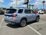 New 2025 Honda Pilot Touring image 4