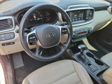 Used 2020 Kia Sorento EX image 2