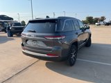 Used 2025 Jeep Grand Cherokee Limited w/ Trailer Tow Package image 3