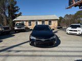 Used 2017 Toyota Camry SE image 2