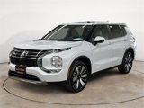 New 2025 Mitsubishi Outlander SE image 3