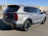 New 2025 Kia Telluride S image 3