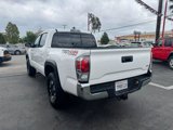 Used 2022 Toyota Tacoma TRD Off-Road image 4