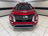 New 2025 Mitsubishi Outlander SE image 2