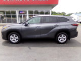 Used 2024 Toyota Highlander LE image 6