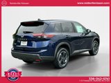 New 2025 Nissan Rogue SV image 6