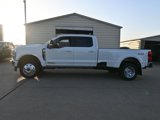New 2025 Ford F450 Lariat w/ Lariat Ultimate Package image 4