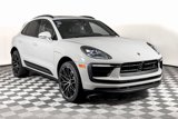 Certified 2025 Porsche Macan image 4