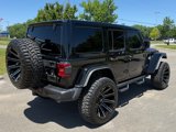 Used 2025 Jeep Wrangler Unlimited Rubicon image 3