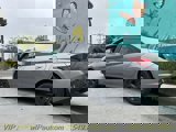 Used 2022 Hyundai Elantra SEL w/ Preferred Accessory Package image 3