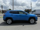 Used 2025 Jeep Compass Sport image 2