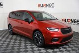 New 2026 Chrysler Pacifica Select image 2