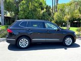 Used 2018 Volkswagen Tiguan SE w/ Panoramic Sunroof Package image 5