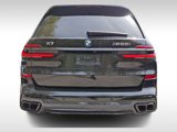 Used 2025 BMW X7 M60i image 5