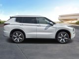 New 2025 Mitsubishi Outlander SEL image 2
