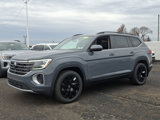 New 2025 Volkswagen Atlas SE image 2