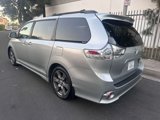 Used 2020 Toyota Sienna SE w/ Carpet Mat Package image 3