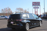 Used 2021 Toyota Sienna XLE image 5