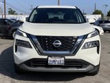 Used 2023 Nissan Rogue SV image 3