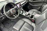 Used 2024 Porsche Macan image 4