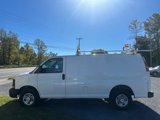 Used 2015 Chevrolet Express 2500 image 3