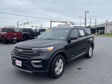 Certified 2022 Ford Explorer XLT w/ Equipment Group 202A image 3