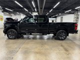 Used 2023 Ford F250 4x4 Crew Cab Super Duty image 4