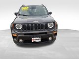 Used 2020 Jeep Renegade Latitude w/ Popular Equipment Group image 2
