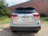 Used 2019 Toyota Highlander XLE image 4
