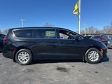 New 2025 Chrysler Voyager LX image 5