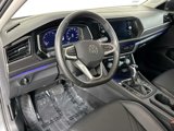Used 2022 Volkswagen Jetta SEL image 4