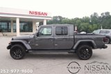 Used 2025 Jeep Gladiator Sport image 4