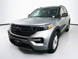 Used 2024 Ford Explorer XLT w/ Equipment Group 202A image 3
