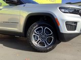 New 2024 Jeep Grand Cherokee Trailhawk image 3