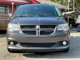 Used 2020 Dodge Grand Caravan SXT image 2